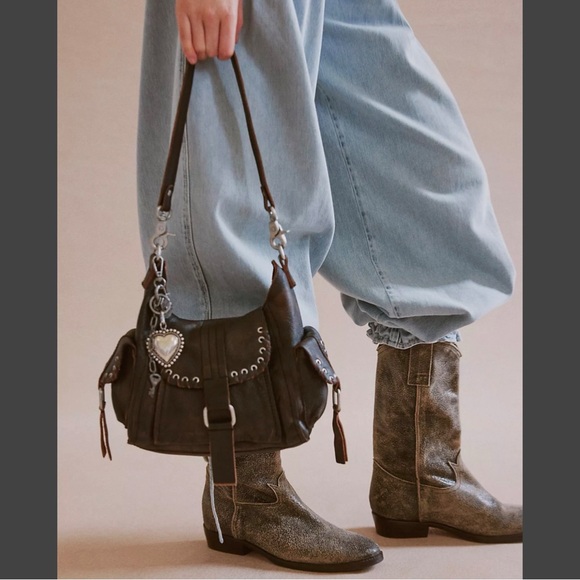 Free People We The Free Baby Leigh Distressed Tote Bag in Aged Graphite - Picture 3 of 11